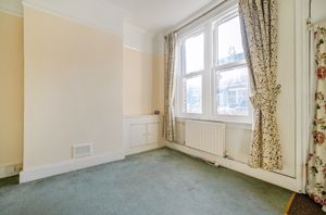 Lounge angle 4- click for photo gallery